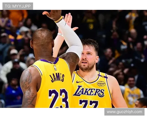 310tv直播NBA精彩赛事回顾与分析让你不错过每一场激战 310tv直播NBA精彩赛事回顾与分析让你不错过每一场激战